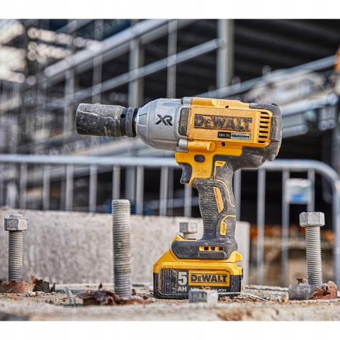 KLUCZ UDAROWY 3/4'' 950Nm 18V XR DeWALT DCF897NT