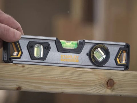 Poziomica Torpedo magnetyczna 23cm Stanley FatMax