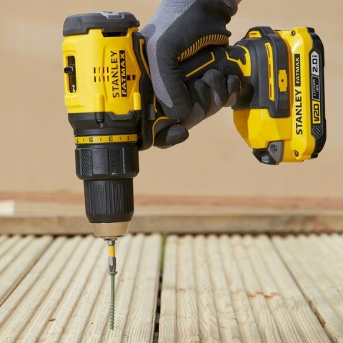 Wkrętarka 18V 60Nm V20 2-biegi STANLEY SFMCD710K w walizce